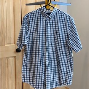 Chaps men’s casual dress shirt